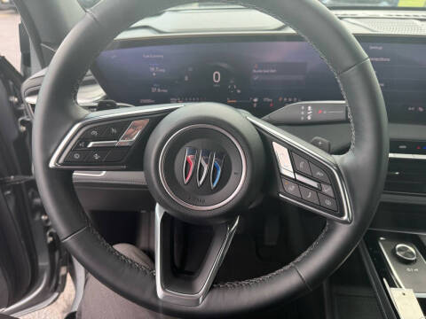 2025 Buick Enclave Preferred