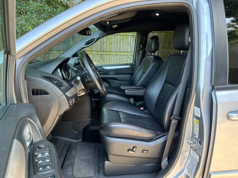 2014 Dodge Grand Caravan R/T