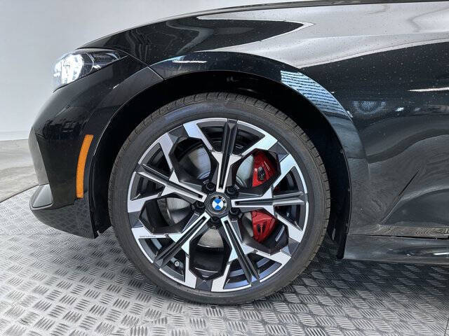 2025 BMW 3 Series 330i xDrive