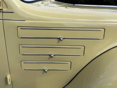 1934 Chrysler Airflow