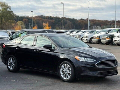 2020 Ford Fusion SE