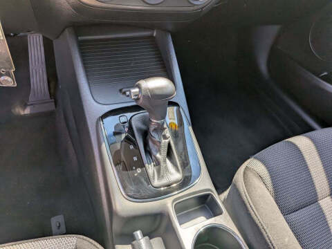 2017 Kia Forte5 LX