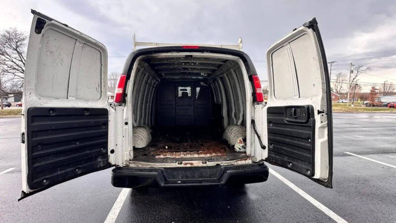 2019 Chevrolet Express 2500