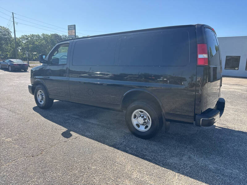 2018 Chevrolet Express 2500