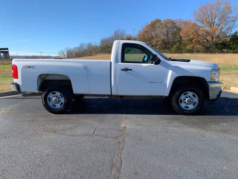 2013 Chevrolet Silverado 2500HD for sale at V Automotive in Harrison AR