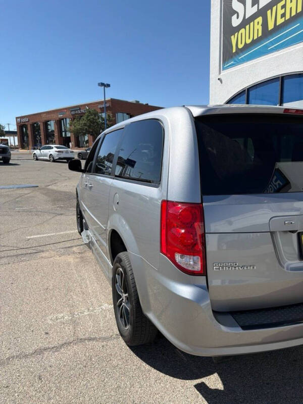2016 Dodge Grand Caravan SXT