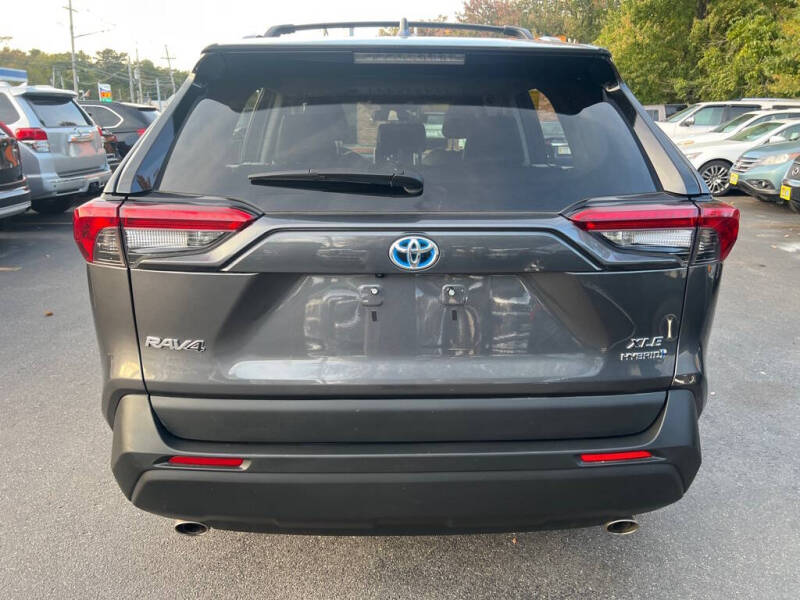 2021 Toyota RAV4 Hybrid XLE Premium