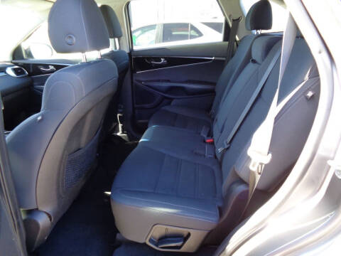 2019 Kia Sorento L