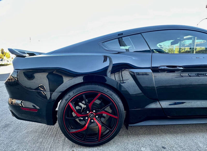 2017 Ford Mustang