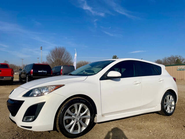 2011 Mazda Mazda3 for sale at Top Gear Auto Sales LLC in Le Roy, MN