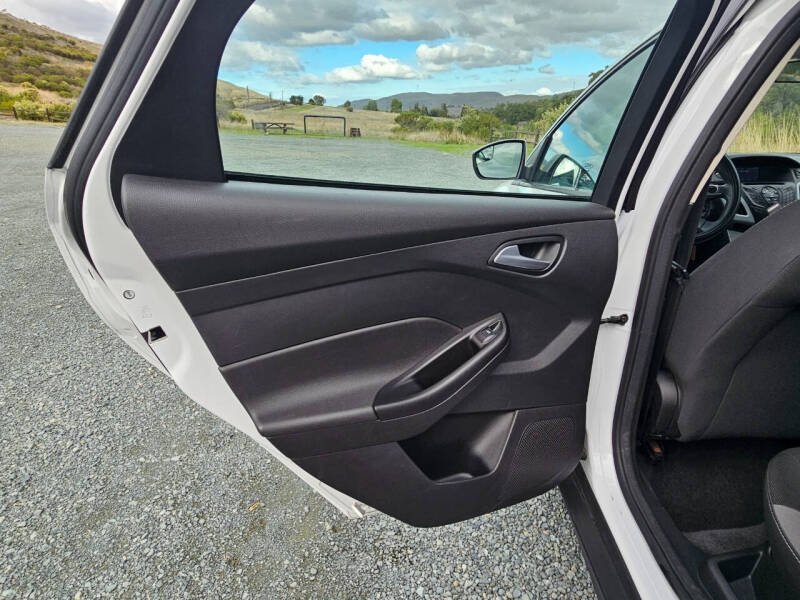 2012 Ford Focus SE