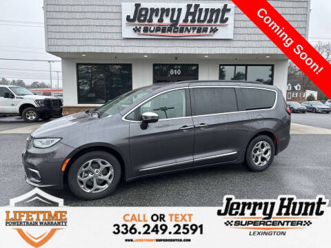 2022 Chrysler Pacifica for sale at Jerry Hunt Supercenter in Lexington NC