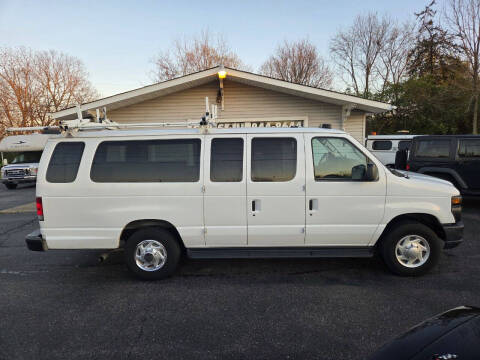 2013 Ford E-Series E-350 SD