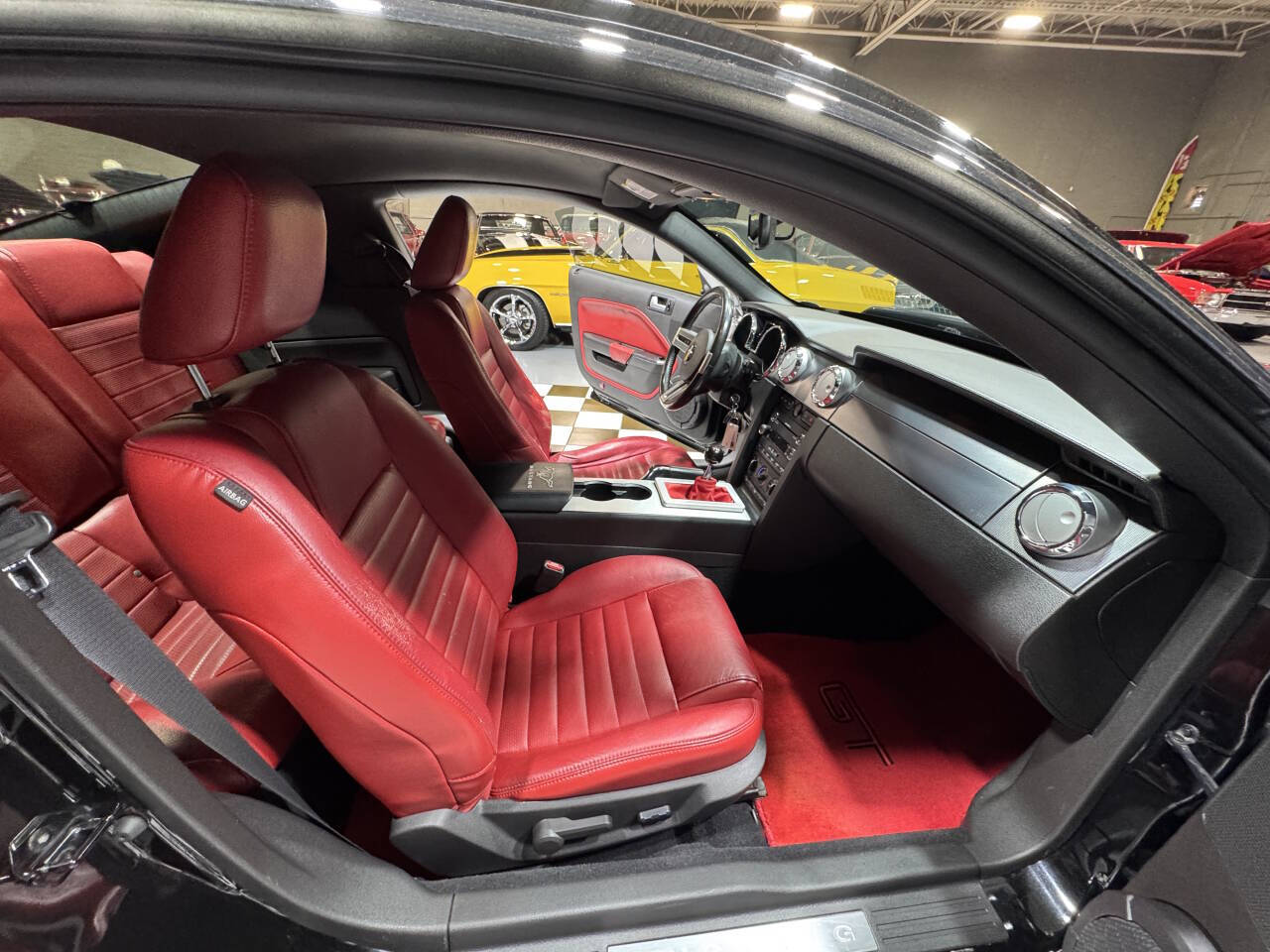 2008 Ford Mustang 52