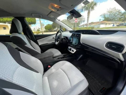 2017 Toyota Prius Two