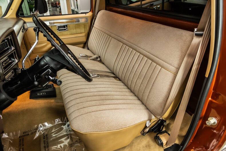 1987 Chevrolet R/V 20 Series