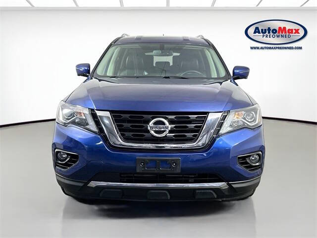 2018 Nissan Pathfinder SL