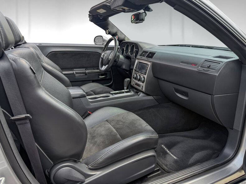 2011 Dodge Challenger SRT8 392