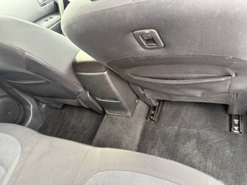 2013 Nissan Rogue S