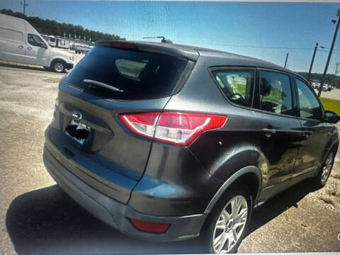 2016 Ford Escape S