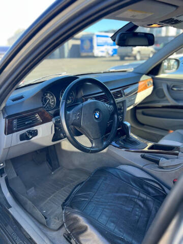 2011 BMW 3 Series 328i