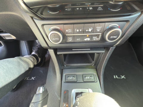 2017 Acura ILX w/Tech