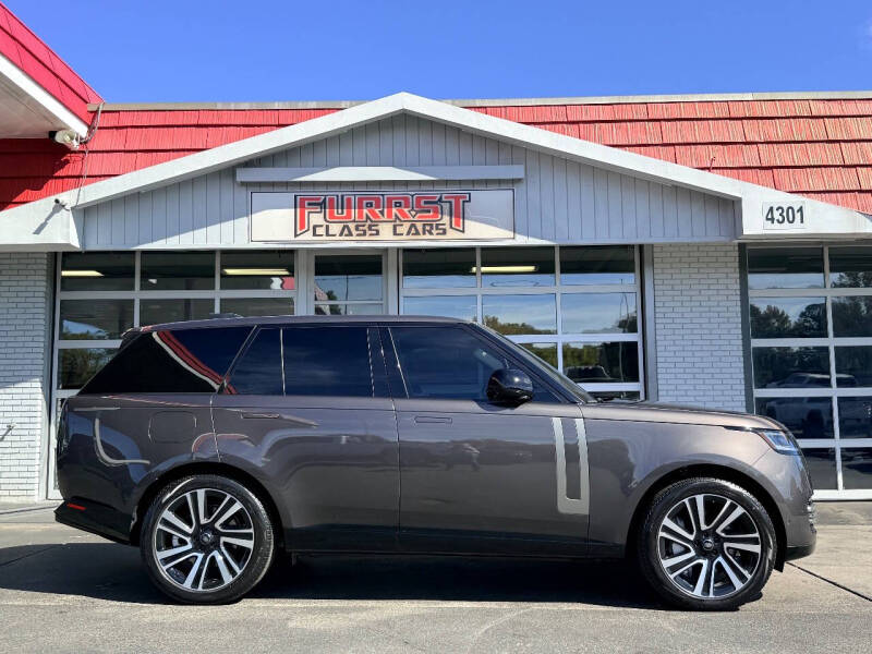 2023 Land Rover Range Rover P530 SE