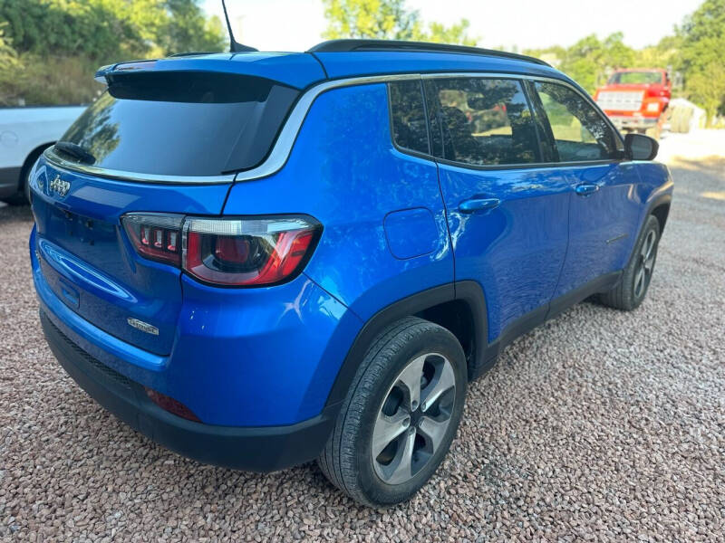 2020 Jeep Compass Latitude photo 5