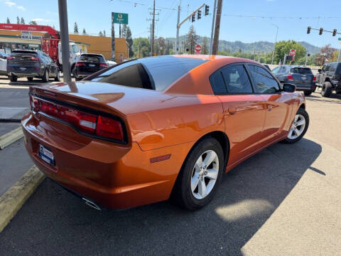 2011 Dodge Charger SE