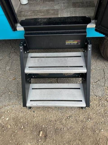 2025 Riverside RV Retro 171RD
