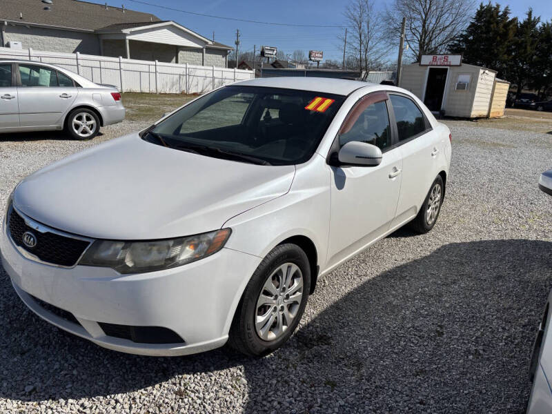 2011 Kia Forte for sale at B AND S AUTO SALES in Meridianville AL