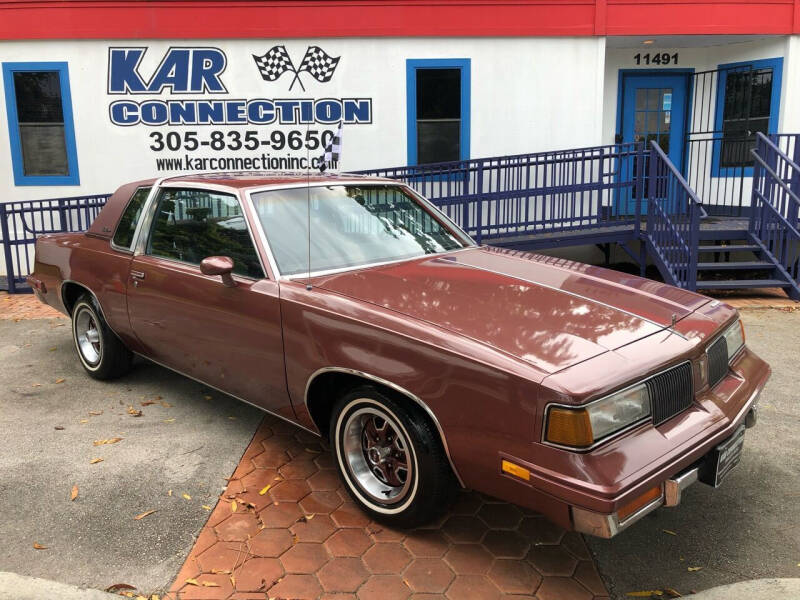 1988 Oldsmobile Cutlass Supreme for sale at Kar Connection in Miami FL