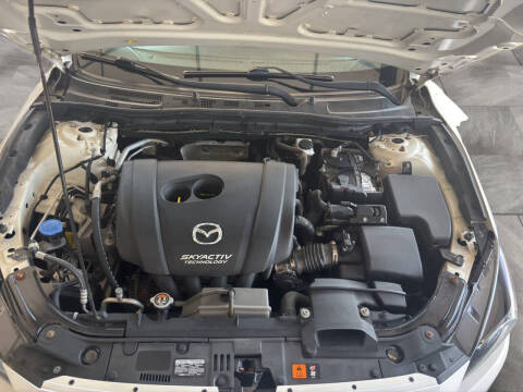 2018 Mazda MAZDA3 Sport