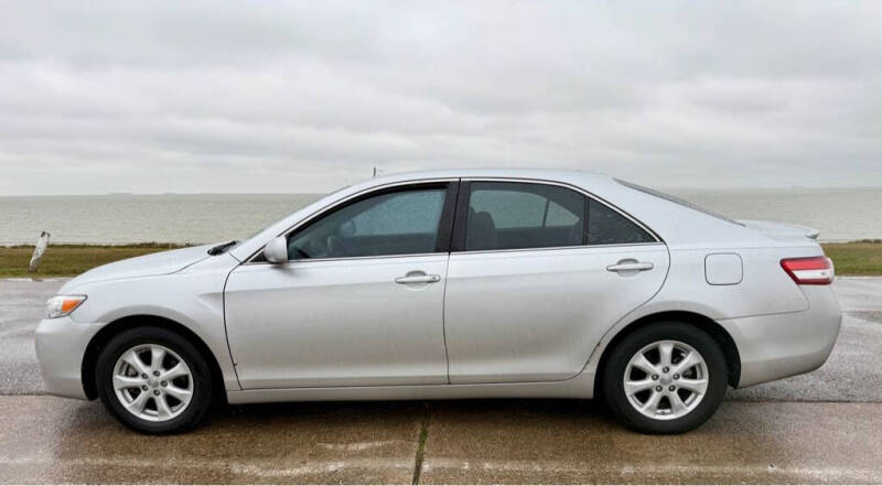 2010 Toyota Camry LE