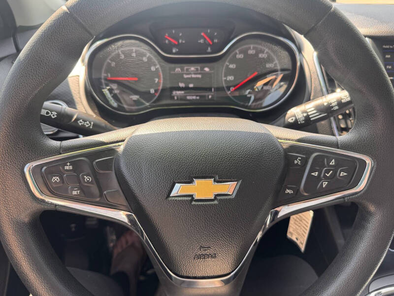 2019 Chevrolet Cruze LT