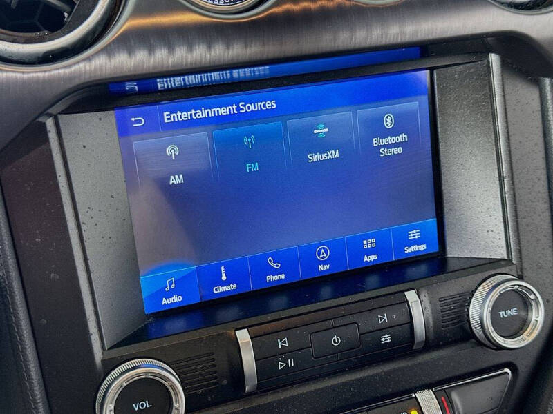 2022 Ford Mustang Mach 1