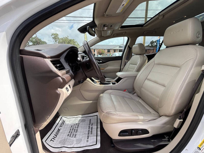 2017 GMC Acadia Denali