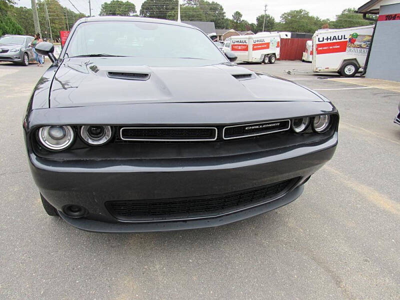 2019 Dodge Challenger SXT