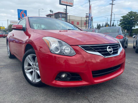 2010 Nissan Altima for sale at Galaxy of Cars in North Hills CA