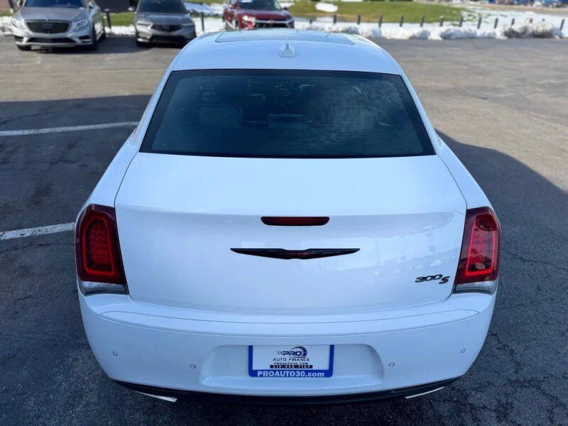 2023 Chrysler 300 S V6