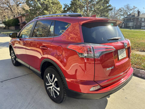 2017 Toyota RAV4 LE