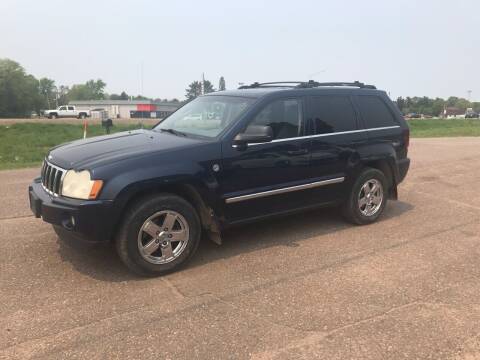 2006 Jeep Grand Cherokee for sale at BLAESER AUTO LLC in Chippewa Falls WI