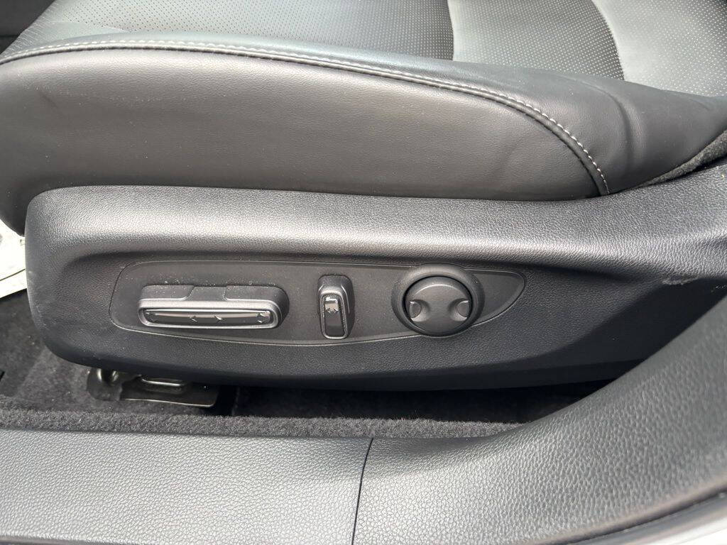 2025 Honda Accord Hybrid 21