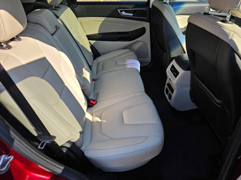 2016 Ford Edge Titanium