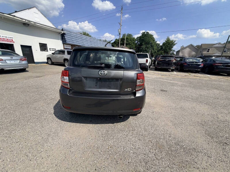 2009 Scion xD