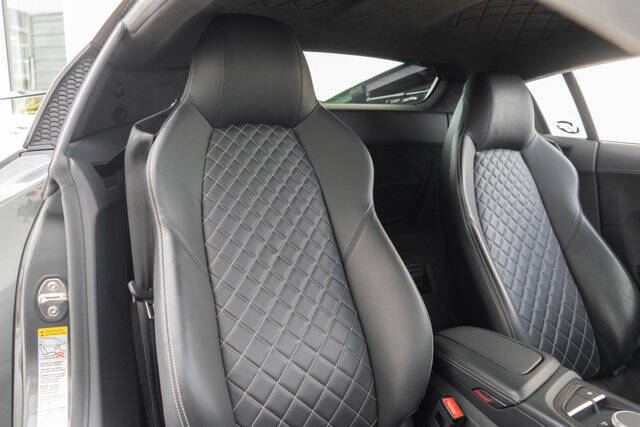 2017 Audi R8 30