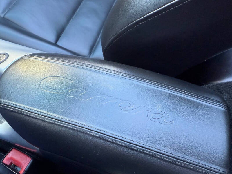 2004 Porsche 911 Carrera 4S