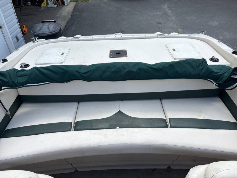 2001 Larson Boats 190SEI