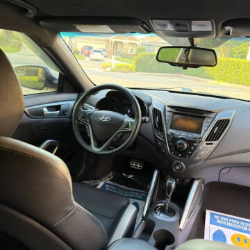 2016 Hyundai Veloster