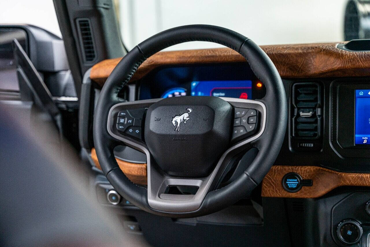 2023 FORD Bronco SUV / Crossover - $80,999